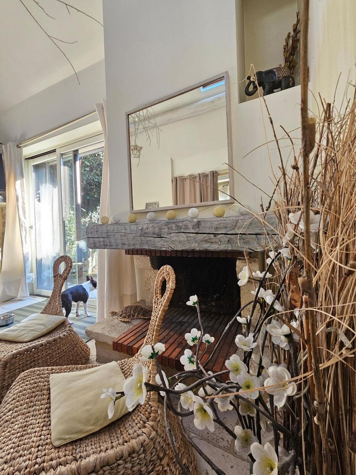 Gite Milly - 2 Studios En Coeur De Ville Bagian luar foto